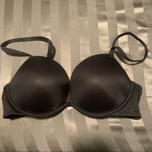 Victoria’s Secret Pink bra